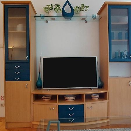 3 Min. Away Apartment โคปริฟนิซา ภายนอก รูปภาพ