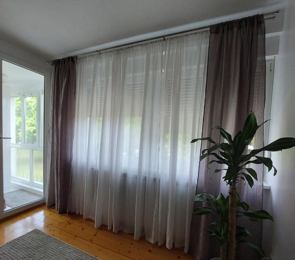 3 Min. Away Apartment โคปริฟนิซา ภายนอก รูปภาพ
