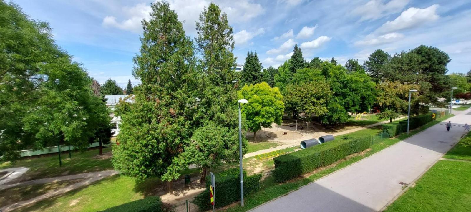 3 Min. Away Apartment โคปริฟนิซา ภายนอก รูปภาพ